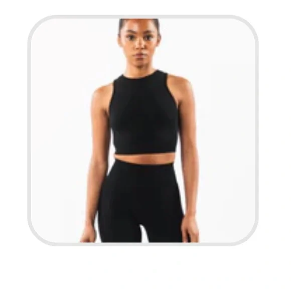 Alphalete Crop Tank - Picture 3 of 3